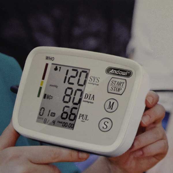 Electronic Blood Pressure Meter - Image 2